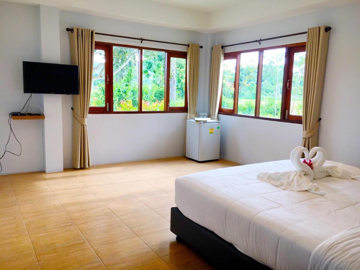 Oon Valley Farm Stay San Kamphaeng Ngoại thất bức ảnh