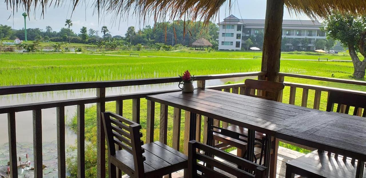 Oon Valley Farm Stay San Kamphaeng Ngoại thất bức ảnh
