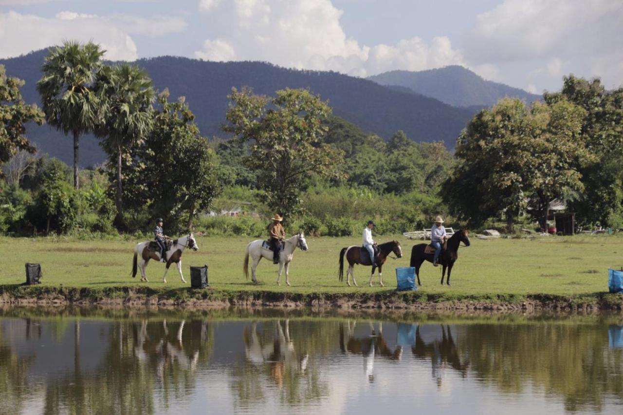 Oon Valley Farm Stay San Kamphaeng Ngoại thất bức ảnh